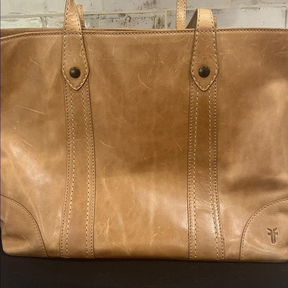 Authentic Frye Tan Leather Tote Bag Great  Condition - Picture 2 of 16